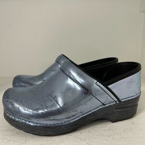 Dansko Shiny Gray Clogs